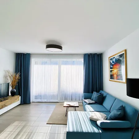 Unweit Warnemuende Sobierajczyk In Markgrafenheide Rostock