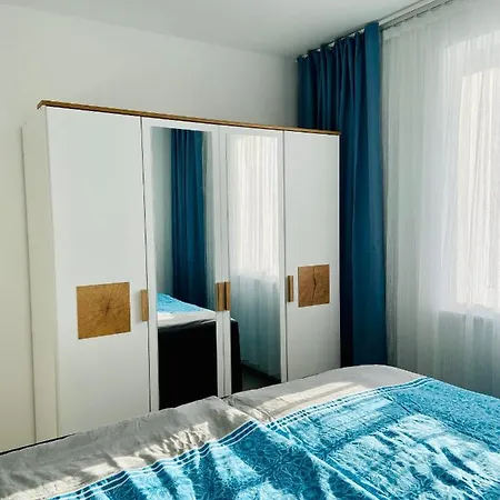 Unweit Warnemuende Sobierajczyk In Markgrafenheide Apartament