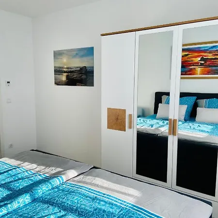 Unweit Warnemuende Sobierajczyk In Markgrafenheide Apartmán *