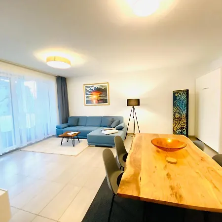 Unweit Warnemuende Sobierajczyk In Markgrafenheide Apartment *