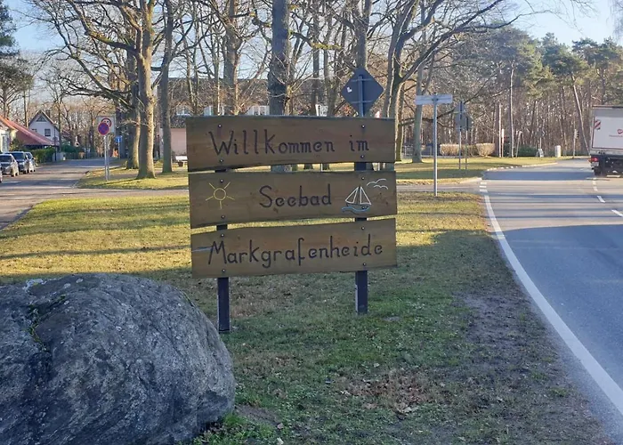 Unweit Warnemünde Sobierajczyk In Markgrafenheide * Rostock