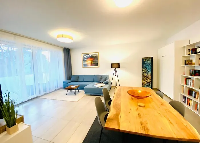 Unweit Warnemuende Sobierajczyk In Markgrafenheide Apartment *